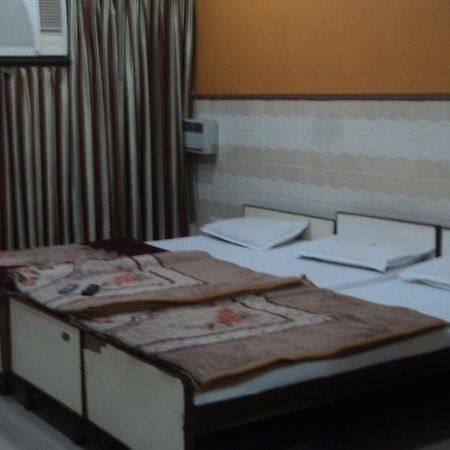 Hotel Jyoti Bénarès Extérieur photo